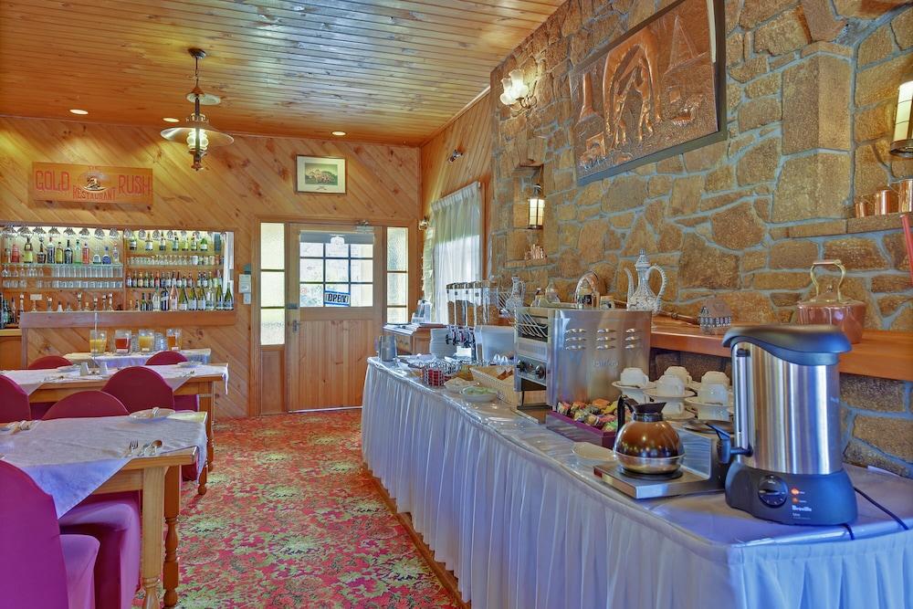 Gold Rush Inn Куинстаун Экстерьер фото